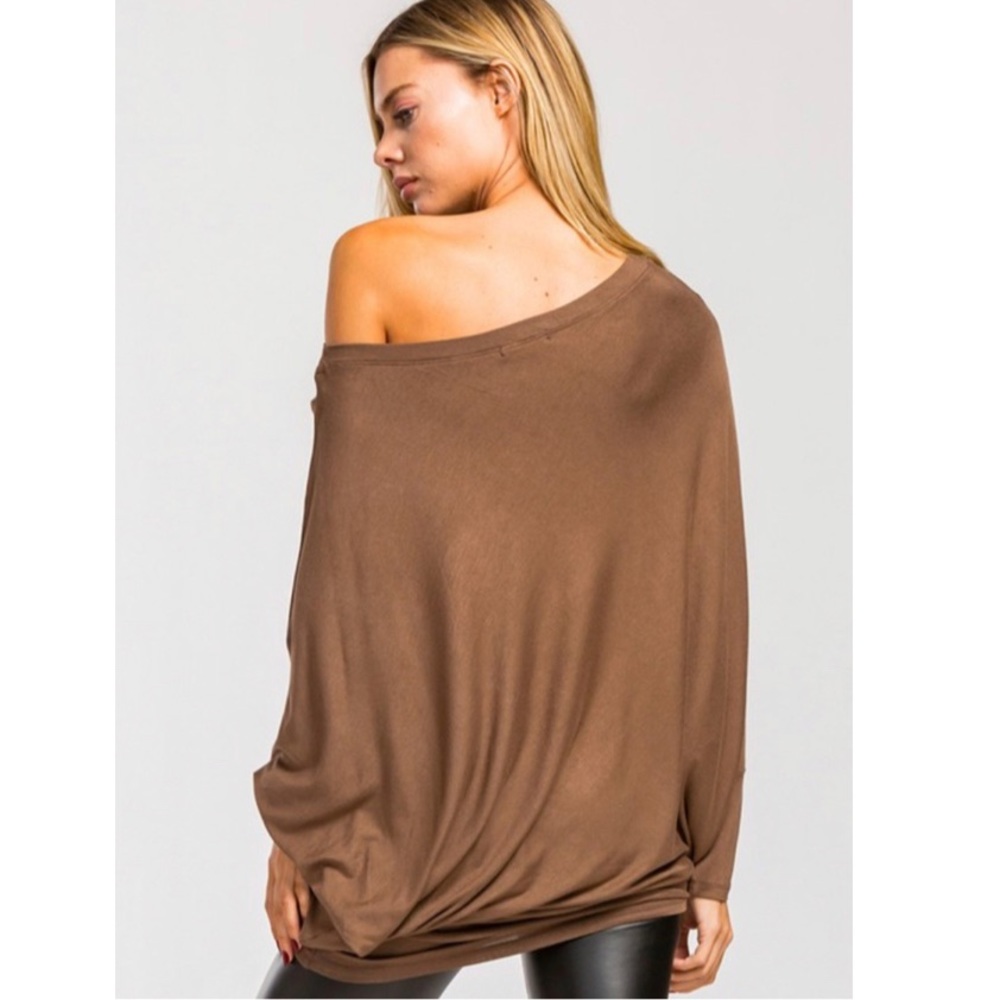 RESTOCK! Boat Neck Tunic Top! - Picture 9 of 9